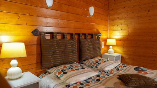 Deluxe Double Room with Extra Bed