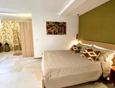 Deluxe Double Room with Extra Bed