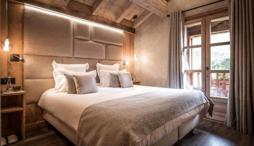 Double or Twin Room with Balcony