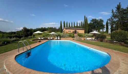 One-Bedroom Apartment with Garden View