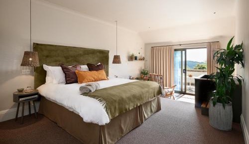 Deluxe Double or Twin Room with Balcony