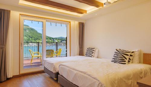 Deluxe Double Room with Sea View