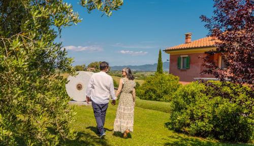 Two-Bedroom Deluxe Apartment with Balcony