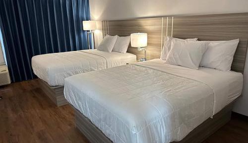 Double Room with Two Double Beds - Non-Smoking