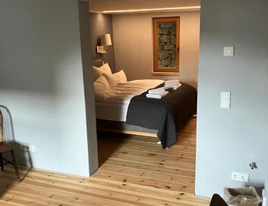 Large Double Room