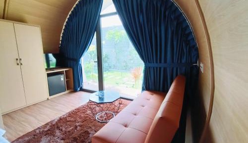 One-Bedroom Chalet