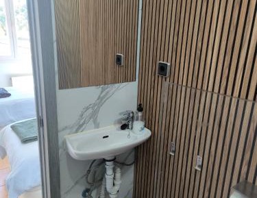 Twin Room with Private Bathroom