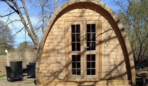 Bungalow - Water Front 