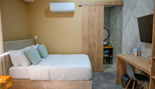 Twin Room with Private Bathroom