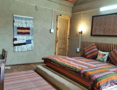 King Room with Mountain View