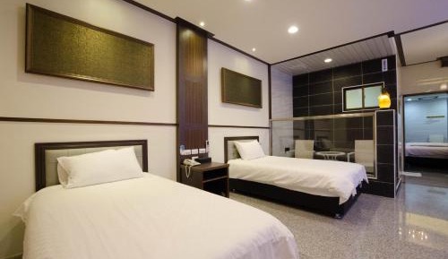 Quadruple Room with Shower