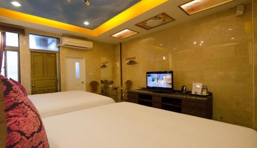 Deluxe Double Room with Shower