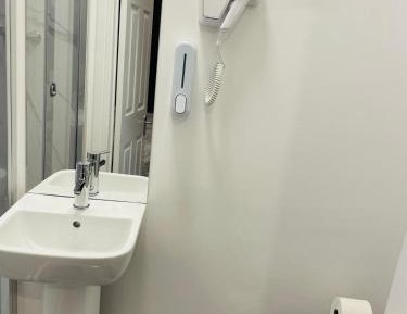 Deluxe Double Room with Shower