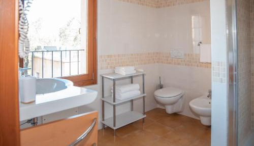 Large Double or Twin Room