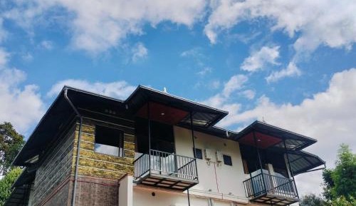 Four-Bedroom Holiday Home