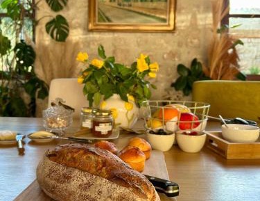 Double Room with Pool View