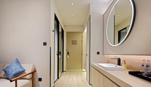 Deluxe Single Room