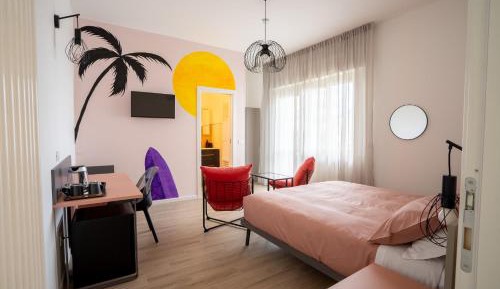 Deluxe Double Room with Balcony and Sea View