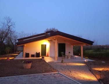 Deluxe Double or Twin Room with Garden View