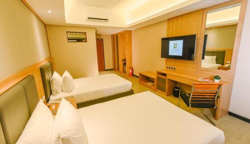 Deluxe Double Room with Balcony