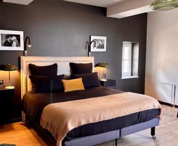 Queen Room with Garden View