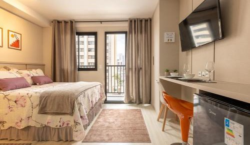 Studio Apartment with Balcony