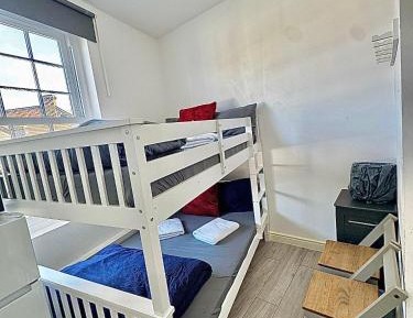 Quadruple Room with Shared Bathroom
