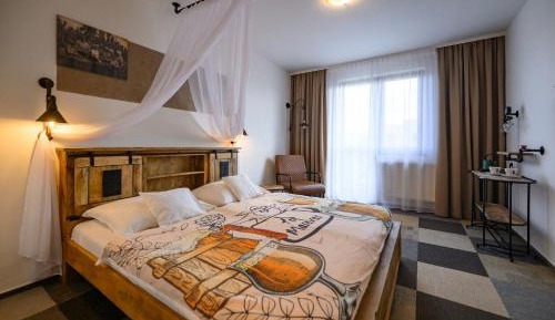 Deluxe Double Room with Balcony