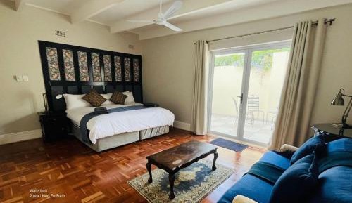 Deluxe King Studio