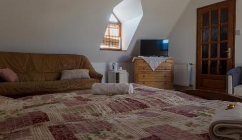 Three-Bedroom Loft Apartment