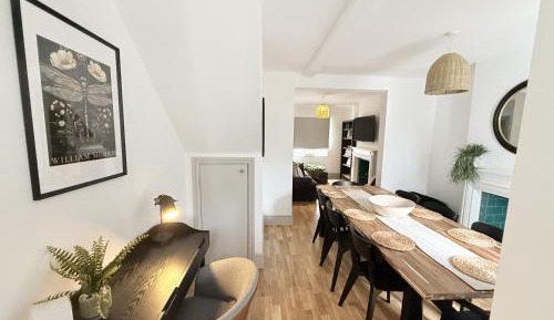 Four-Bedroom Apartment