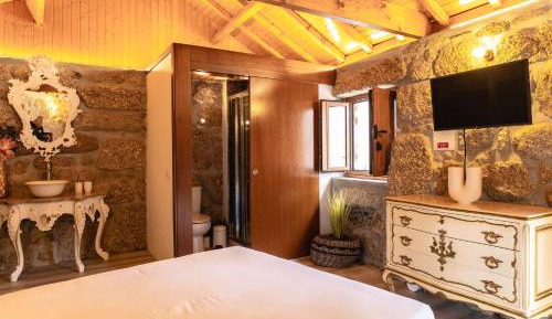 Double Room with Mountain View