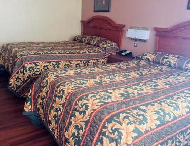 Deluxe Double Room (2 Adults + 1 Child)