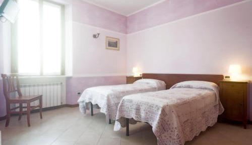 Double or Twin Room with Private Bathroom