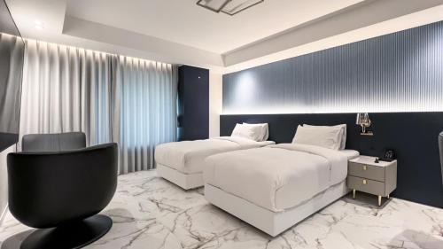 New Building - Standard Twin Room