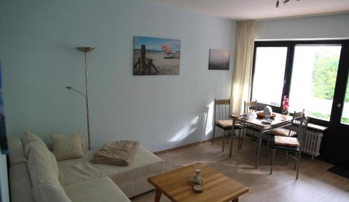 One-Bedroom Apartment with Balcony