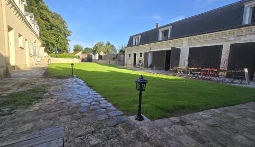 Apartment with Garden View