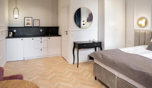 Large Double Room
