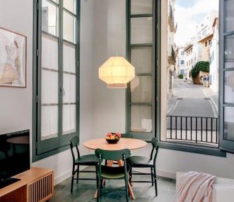 One-Bedroom Premier Apartment