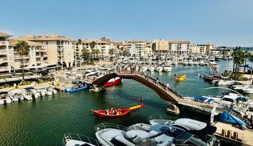 Superior One-Bedroom Apartment