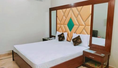 Two-Bedroom Deluxe Apartment