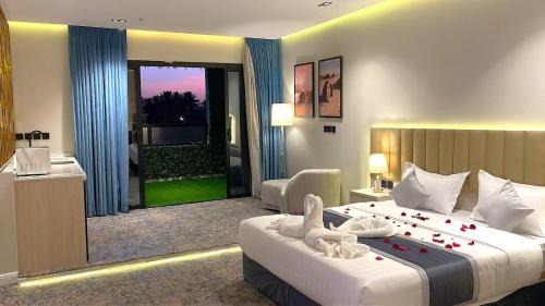 King Suite with Balcony