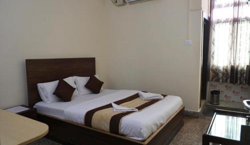 Deluxe Single Room