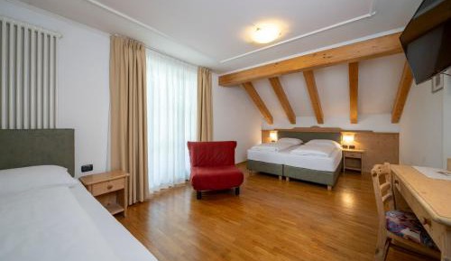 Standard Family Room