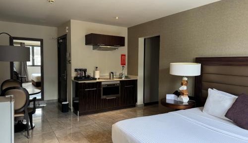 Queen Room