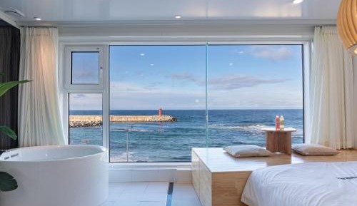 Double Room with Sea View