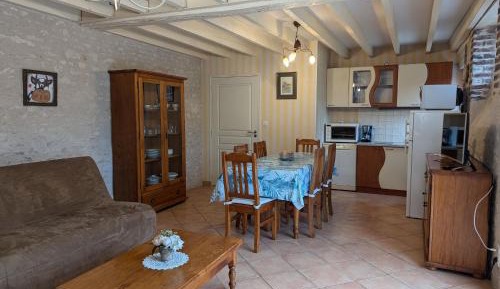 Holiday Home (4 Adults)