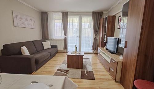 Room #1184508801