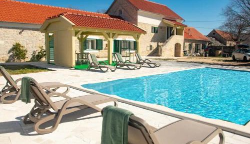 Four-Bedroom Holiday Home