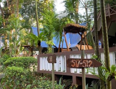 Suite with Garden View